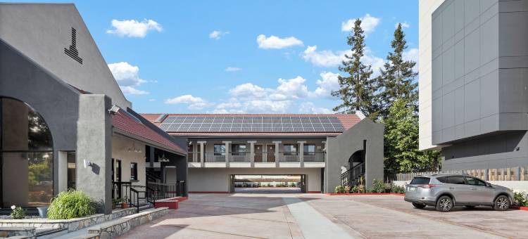 阿丽亚酒店(Hotel Aria)图片