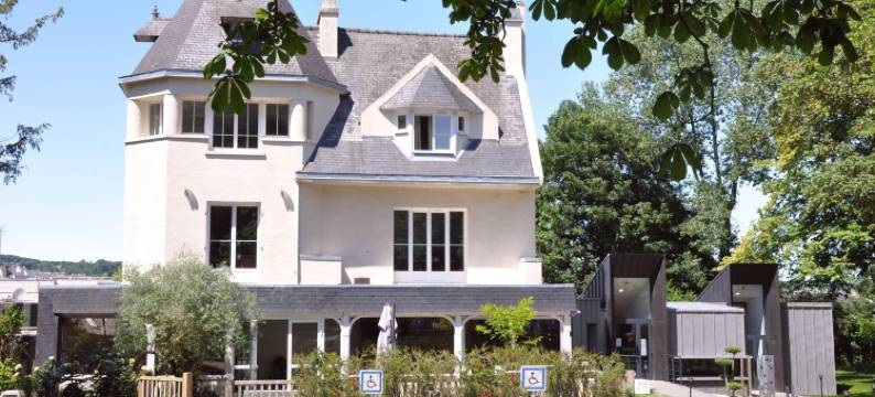 斯涛特尔克洛斯庞蒂克酒店(Le Clos du Pontic Logis et Cit'Hotel)图片