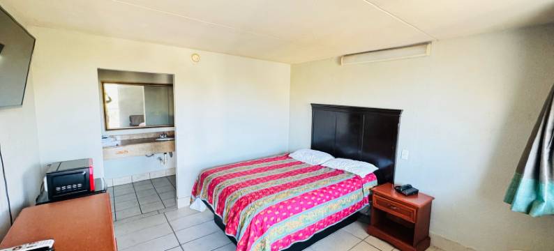 卡姆伯兰酒店靠近市中心(Cumberland Inn Near Downtown - Nashville, TN)图片