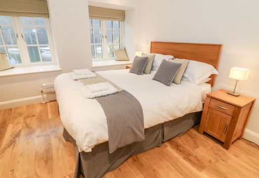 Lowe-McConnellHotel Overview