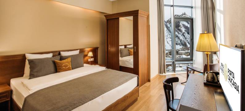 博塔卡卡西亚卡兹贝吉旅馆(Porta Caucasia Kazbegi)图片