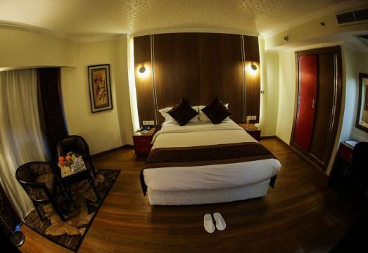 Tolip Inn MaadiHotel Overview