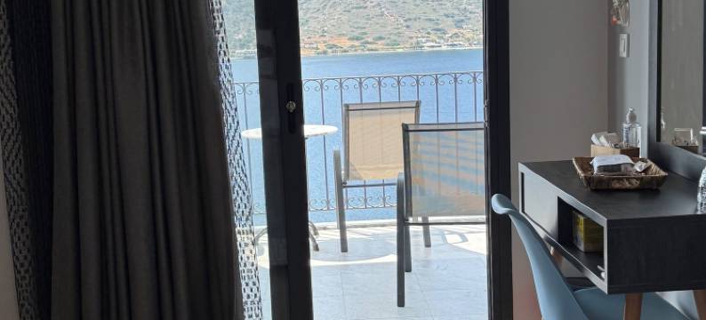 卡洛尼基客房及套房(Kaloniki Rooms & Suites)图片