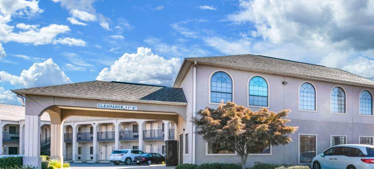 伊克诺套房酒店(Econo Lodge Inn & Suites)图片