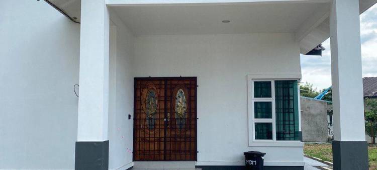 位于浮罗真隆的3卧室平房-130平方米|带2个独立浴室(LADIYA HOMESTAY ISLAMIC MACHANG)图片