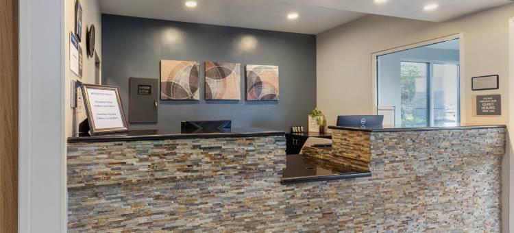 贝斯特韦斯特路易斯维尔南-谢泼兹维尔酒店(Best Western Louisville South/Shepherdsville)图片