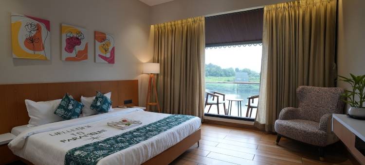 派拉蒙河滨水疗度假村(Paramount Riverfront Resort & Spa, Karjat)图片