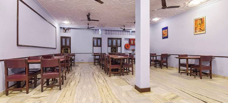 Fabhotel 贾伊曼加尔宫(FabHotel Jai Mangal Palace - Sindhi Camp Bus Stand, Jaipur Railway Station,Sindhicamp Metro Station)图片