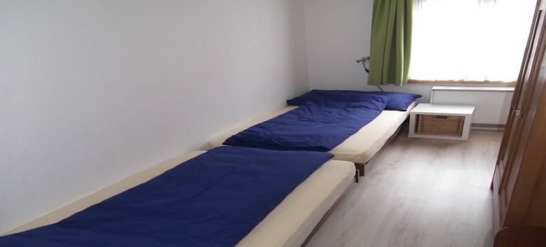 Chalet in Lenk near Simmen Falls图片