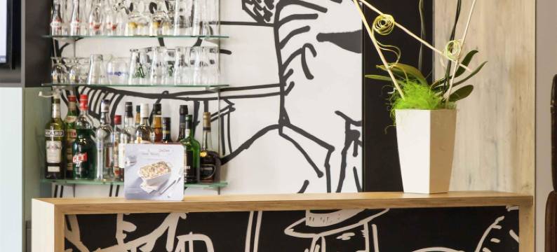 宜必思普瓦捷中心酒店(Ibis Poitiers Centre)图片