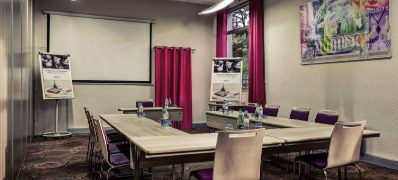 里昂莎波涅美居酒店(Hôtel Mercure Lyon Charbonnières)图片