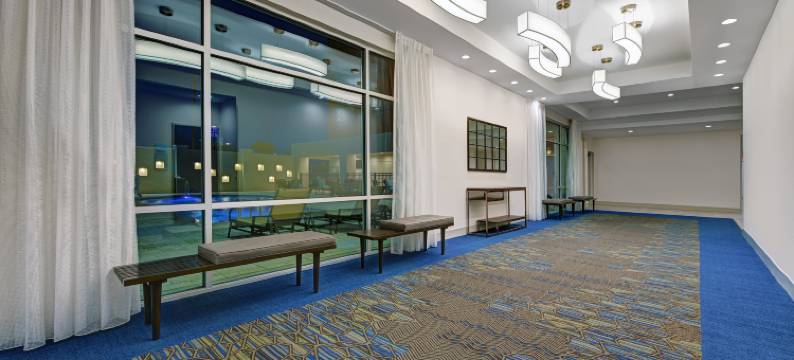 休斯顿纪念区城中心智选假日套房(Holiday Inn Express & Suites HOUSTON MEMORIAL - CITY CENTRE by IHG)图片
