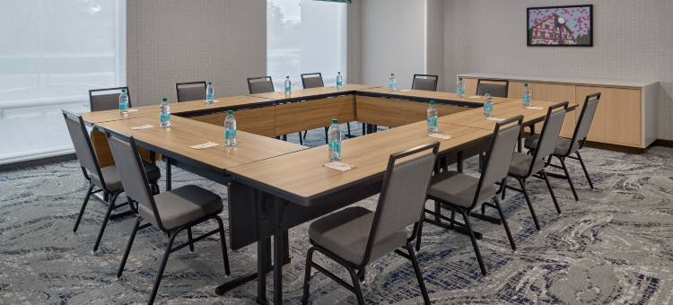 希尔顿弗兰肯穆斯 Home2 Suites(Home2 Suites by Hilton Frankenmuth)图片