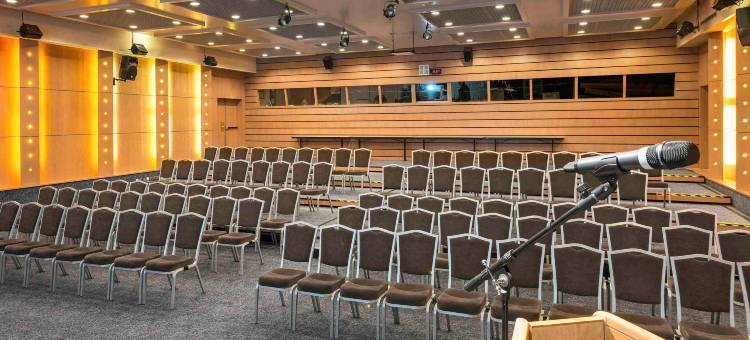 马恩河谷大努瓦西诺富特酒店(Novotel Marne-la-Vallée Noisy-Le-Grand)图片