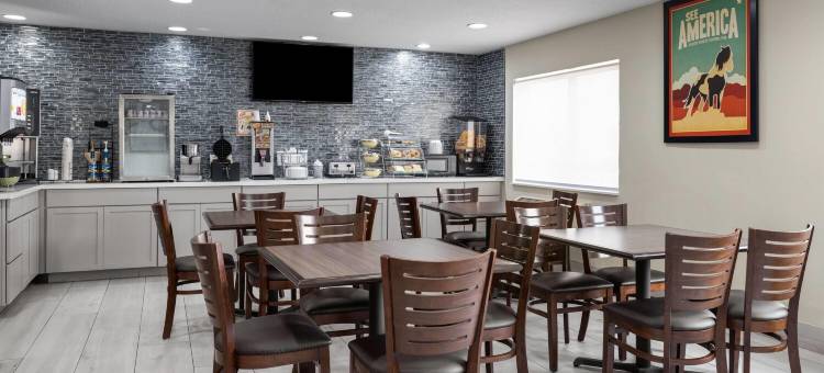 Travelodge by Wyndham Fargo West Acres图片