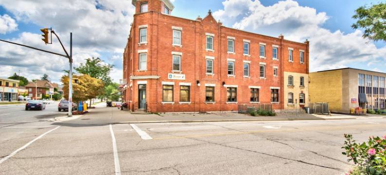 斯特拉特福德 A Tribute Portfolio 女王酒店(The Queen’s Cue, Stratford, A Tribute Portfolio Hotel)图片