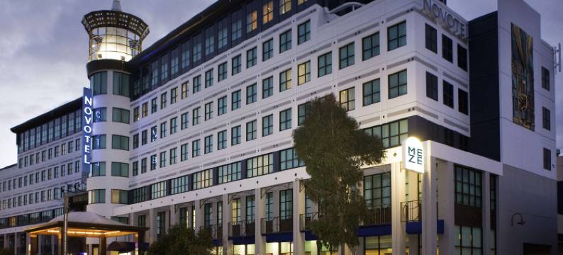 墨尔本格伦韦弗利诺富特酒店(Novotel Melbourne Glen Waverley)图片