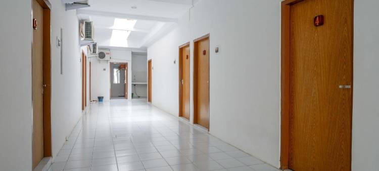 红多兹酒店-近GOR UNY(RedDoorz Near Gor Uny)图片