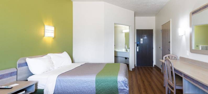 锡达城6号汽车旅馆(Cedar City, UT)图片