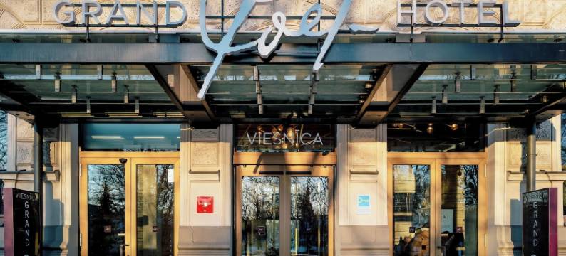 塞玛拉诗人大酒店(Grand Poet Hotel and Spa by Semarah)图片