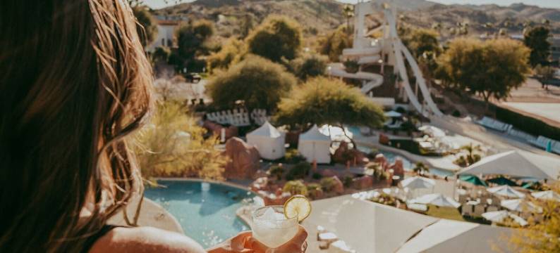 亚利桑那水疗度假大酒店(Arizona Grand Resort)图片