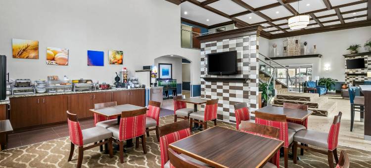 舒适套房酒店-近格林伍德大学(Comfort Inn & Suites Greenwood Near University)图片