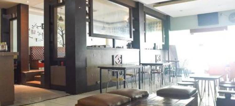 红多兹酒店-近穆罕默迪亚望加锡大学(RedDoorz Near Universitas Muhammadiyah Makassar)图片