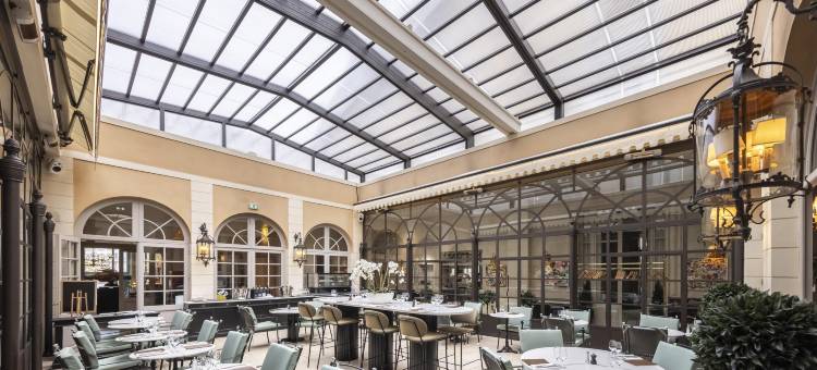 沙特尔大君王酒店，贝斯特韦斯特至尊精选(Best Western Premier Grand Monarque Hotel  Spa)图片