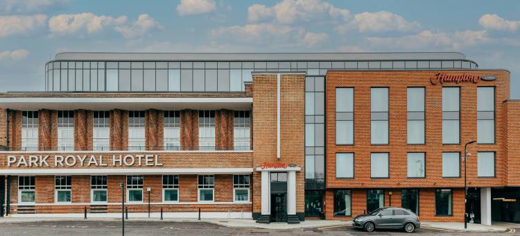 伦敦皇家公园希尔顿欢朋酒店(Hampton by Hilton London Park Royal)图片