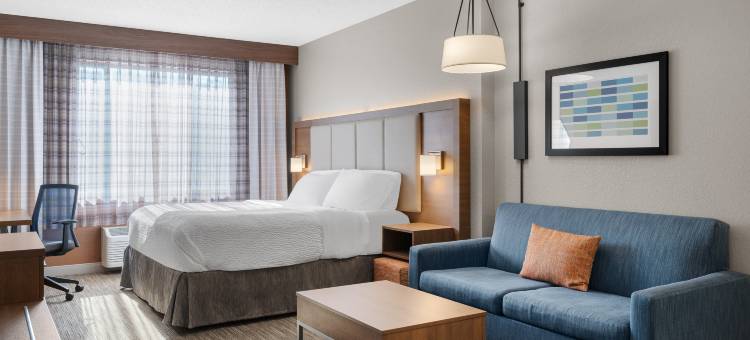 科拉尔维尔智选假日套房酒店(Holiday Inn Express & Suites CORALVILLE by IHG)图片