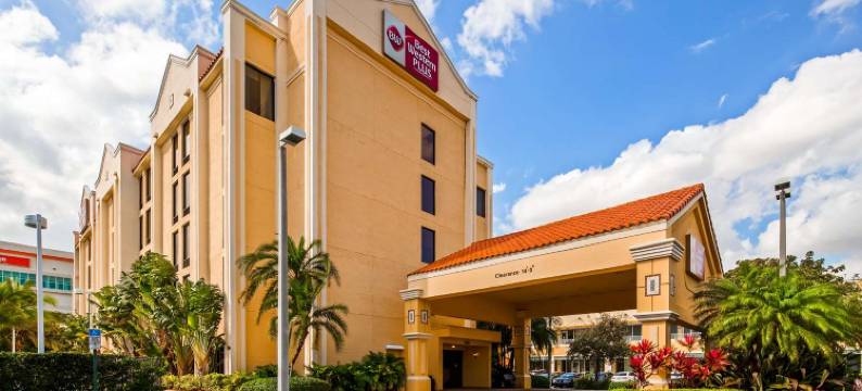 肯德尔贝斯特韦斯特优质套房酒店(Best Western Plus Kendall Hotel  Suites)图片