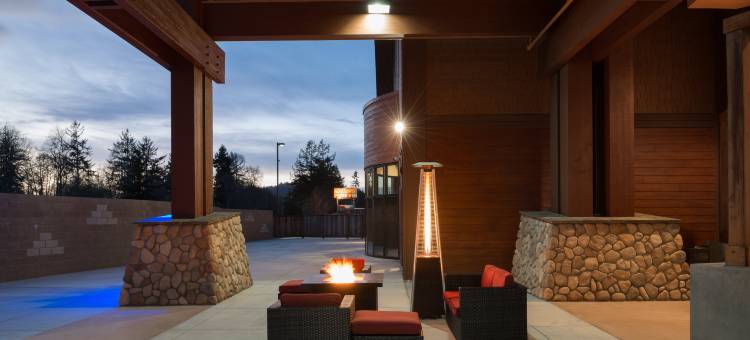 克拉马斯红木国家公园地区智选假日酒店(Holiday Inn Express Klamath - Redwood Ntl PK Area)图片