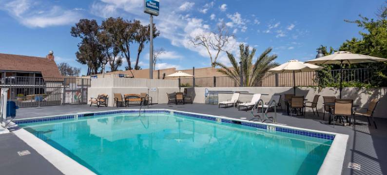 乡村贝斯特韦斯特酒店(Best Western Country Inn)图片