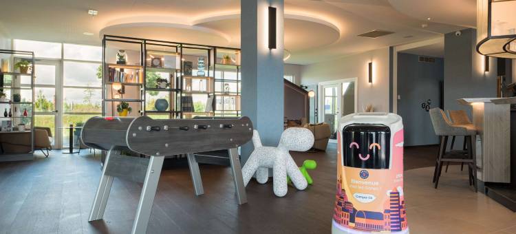 里昂东康铂智能酒店-欧洲展览中心布朗航空(Campanile Smart Lyon Est - Eurexpo Bron Aviation)图片