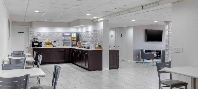 大学郊区开放式客房(Suburban Studios at the University)图片