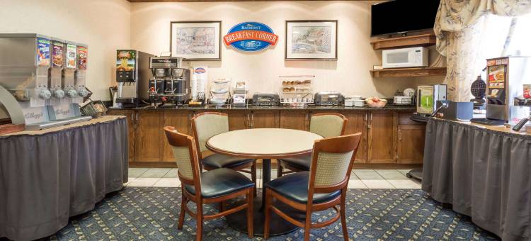 沃特福德-伯灵顿呗盟套房酒店(Baymont by Wyndham Waterford/Burlington WI)图片