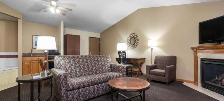 莱克城美吟温德姆酒店(AmericInn by Wyndham Lake City)图片