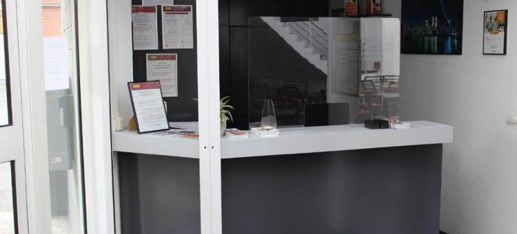 贝蒂讷巴拉丁斯尼希尔酒店(Initial by Balladins Béthune)图片