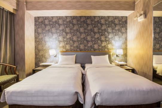 花华旅店站前馆