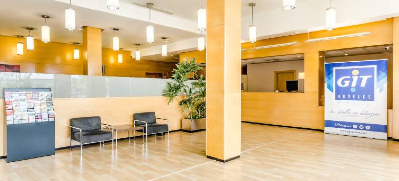 萨拉戈萨城伊特酒店(Hotel Yit Ciudad de Zaragoza)图片