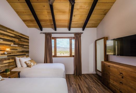 Hacienda Los PicachosHotel Overview