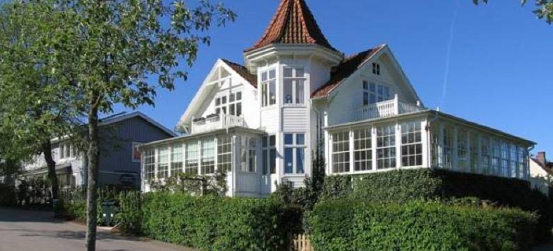 Malens Strandpensionat B&B图片