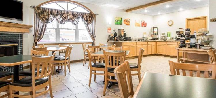 莫斯顿I-90品质酒店(Quality Inn Mauston I-90)图片