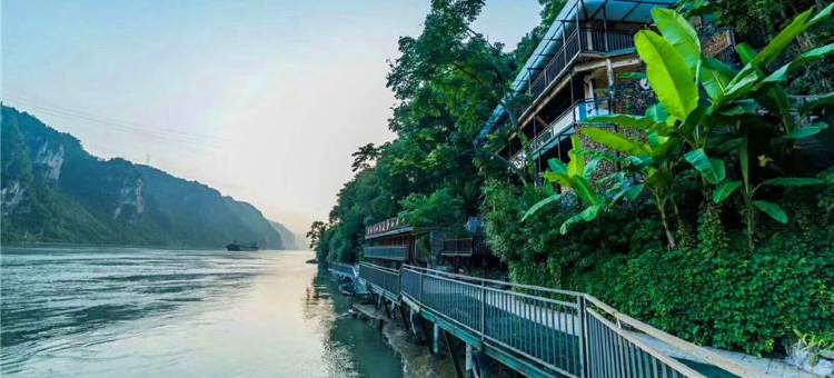 宜昌悦江悬崖酒店图片
