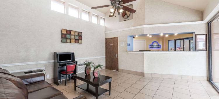 圣安东尼奥斯普拉希/ATT中心戴斯酒店(Days Inn by Wyndham San Antonio Splashtown/ATT Center)图片