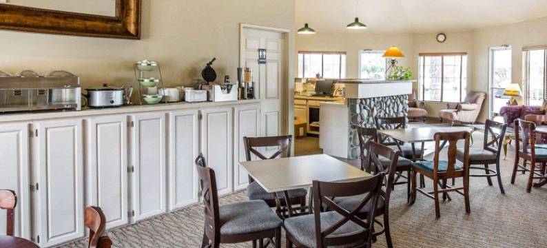 明登凯艺套房酒店(Quality Inn & Suites Minden)图片