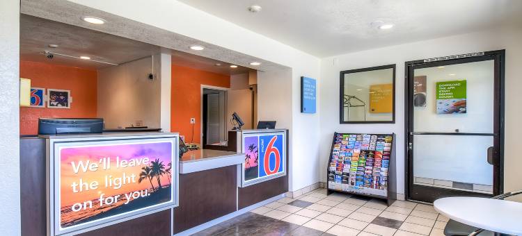 科罗娜6号汽车旅馆(Motel 6 Corona, CA - Norco)图片