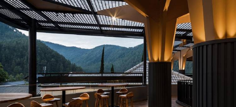 塔旺曼谷阿扎纳阿鲁拉度假村(Allura Azana Resort Tawangmangu)图片