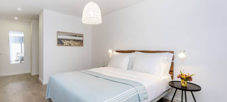 你与海酒店(You and the Sea)图片