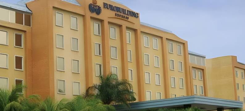 美夸希亚尤罗比尔丁快捷酒店(Eurobuilding Express Maiquetía)图片